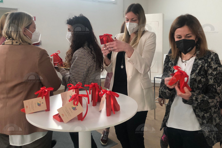 @DUNA L’8 MARZO E’ A COLORI